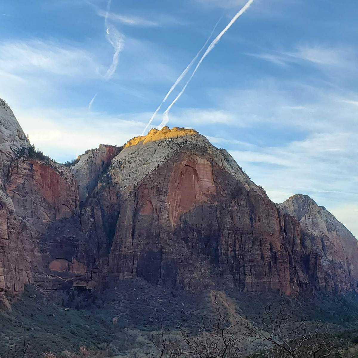 Hiking in Zion National Park During Summer: Tips to Beat the&nbsp;Heat